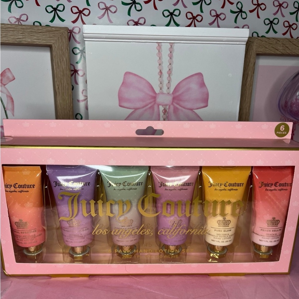 Juicy couture hand lotion Set